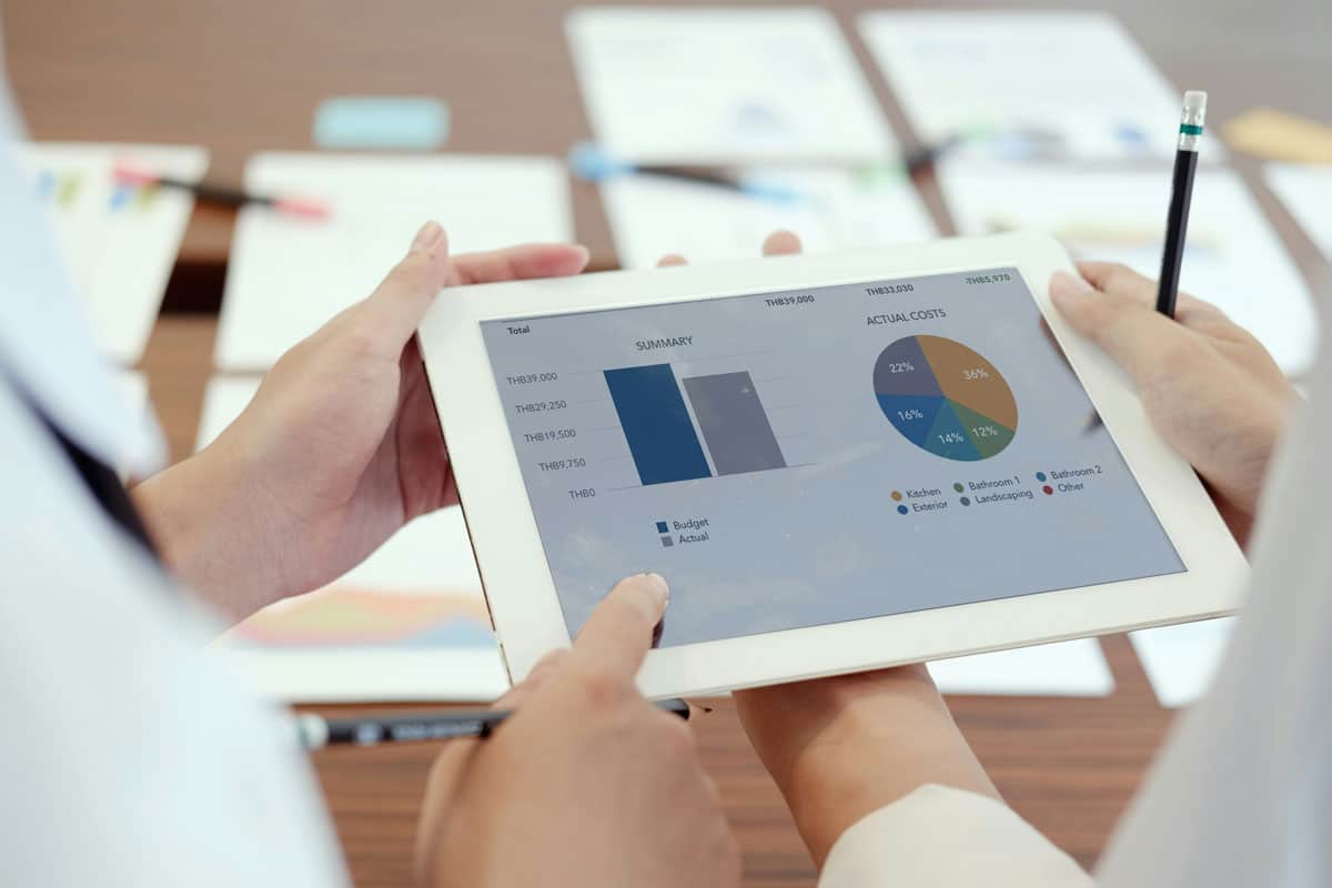 Estrategia fiscal y planeación tributaria en documentos.